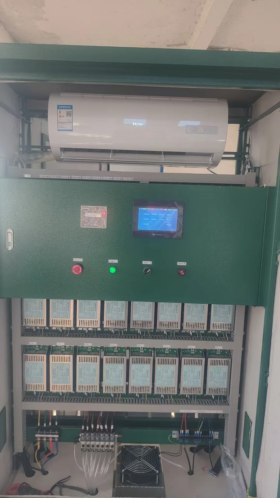 Control panel and internal electrical components for the wastewater UV equipment.